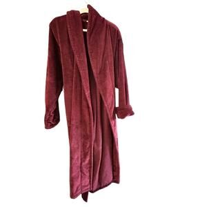 Victoria's Secret Burgundy Bathrobe Sleepwear Robe Size XS